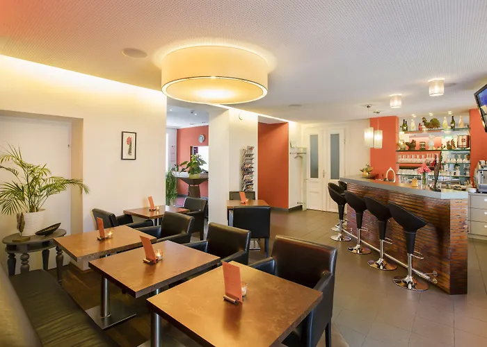 Hahn Hotel 3*