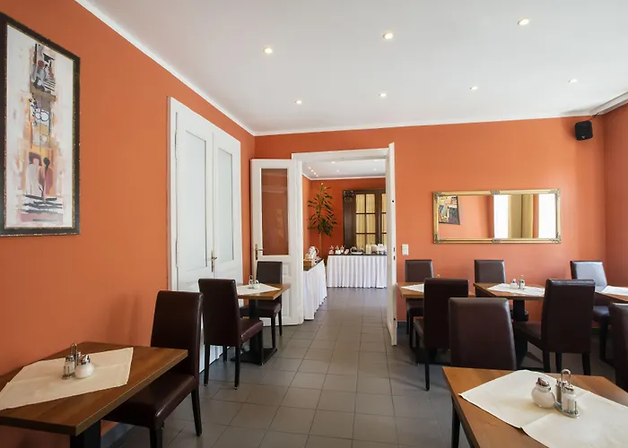Hahn Hotel